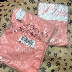 Victoria's Secret Pink  Set  - Soft Coral